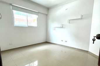 apartamentos - Apartamento en Alquiler en Evaristo Morales 4