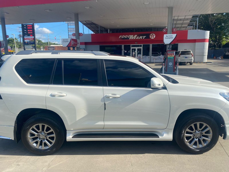 jeepetas y camionetas - Toyota land cruicer prado vxl 2019 1