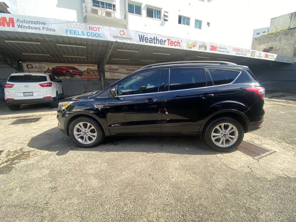 jeepetas y camionetas - FORD ESCAPE 2018 TECHO PANORAMICO 3