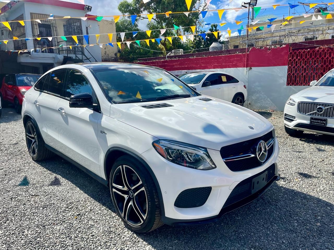 jeepetas y camionetas - Mercedes Benz GLE 43 AMG 2018 Recien Importada
