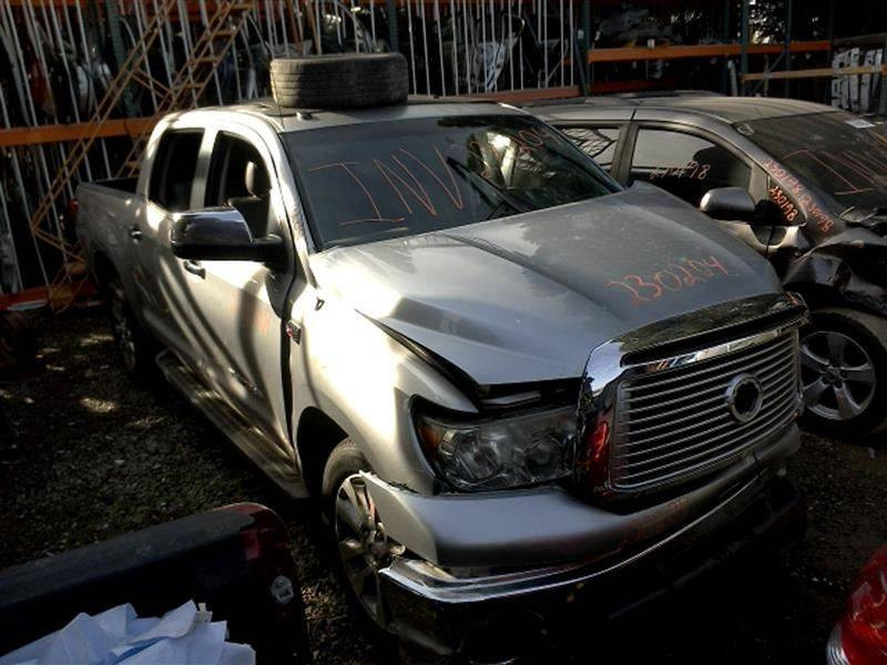 repuestos - VENDO EL MOTOR PARA 2012 TOYOTA TUNDRA 5.7L 4WD 0