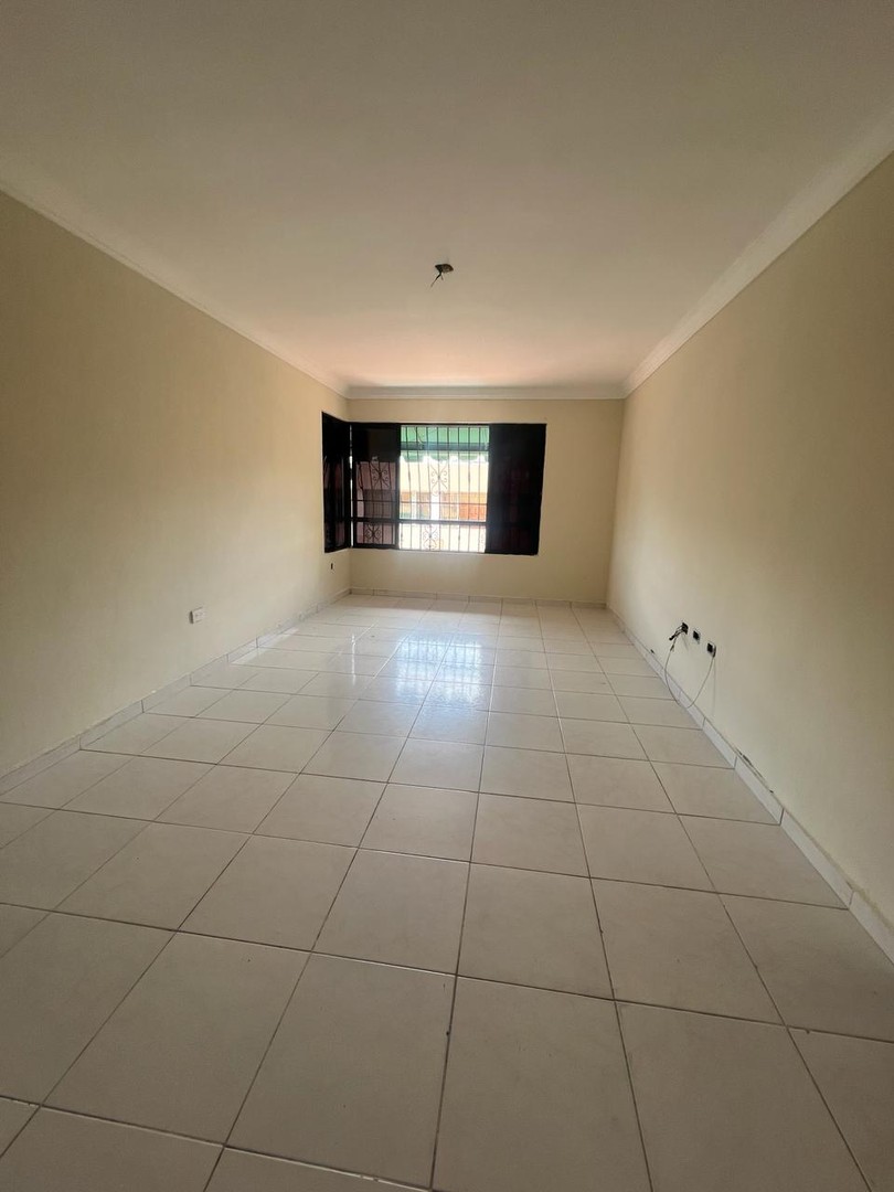 apartamentos - Alquilo Apto en Bella Vista.
3er Nivel, 2 hab, 2 baños, sala - comedor, cocina,  9