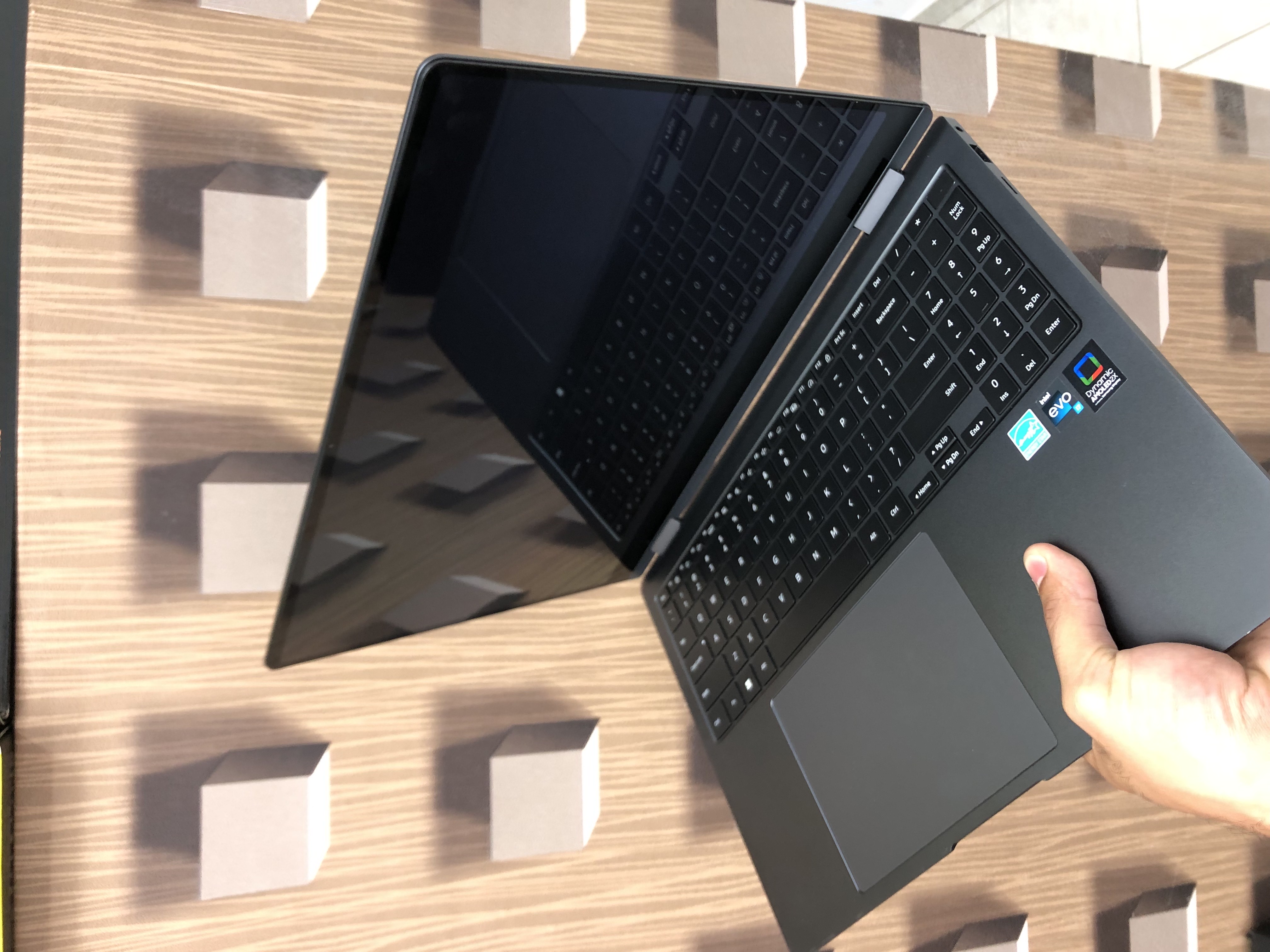 computadoras y laptops - laptop Samsung Galaxy Book 3 Pro 360 i7