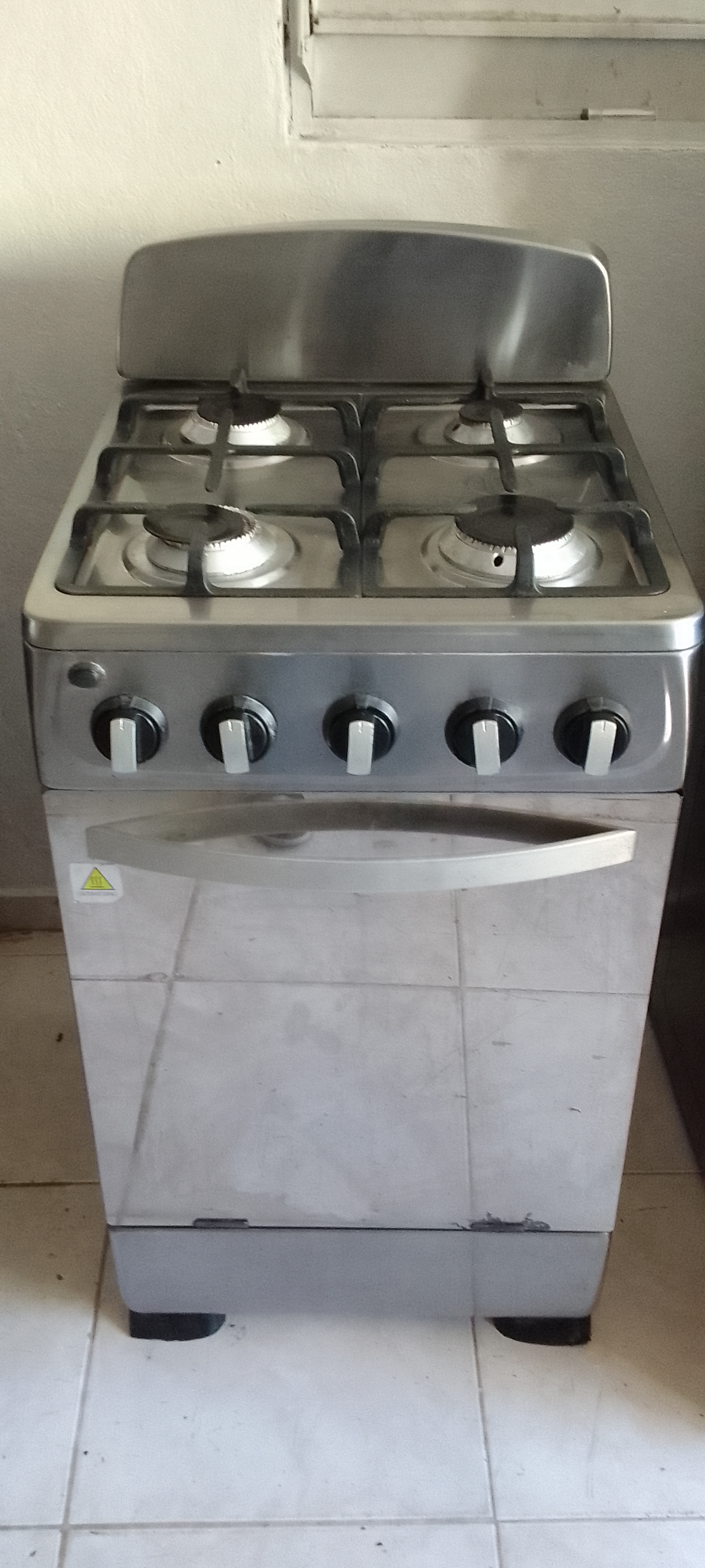 cocina - OFERTA ESTUFA DANILUX USADO COMO NUEVO DE 20 PULGADAS Y UN MES DE GARANTÍA TEL. 1