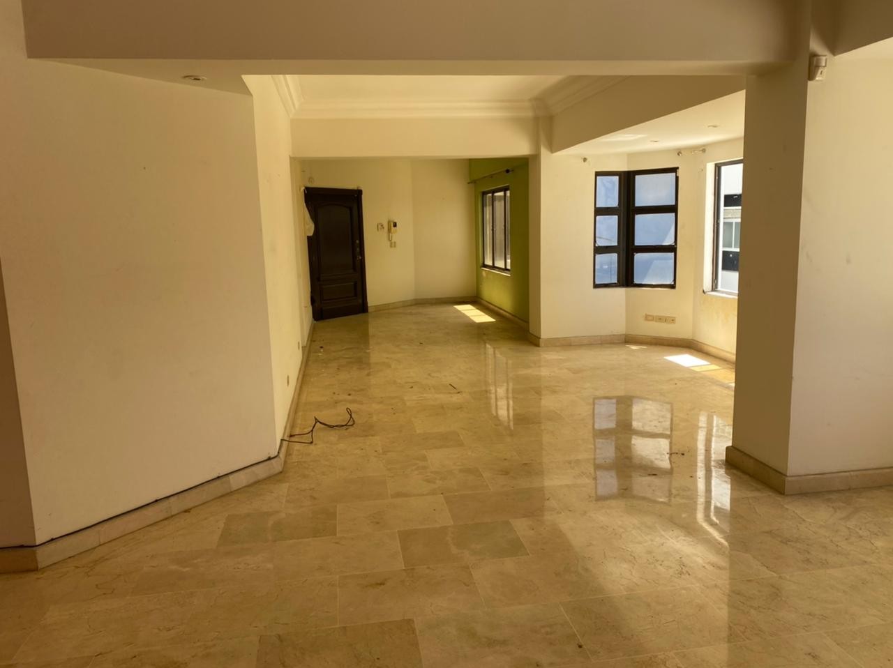 apartamentos - Apartamento en La Esperilla, de 309 metros y 4 Hab. c/baño + Serv. y 2 parqueos 7