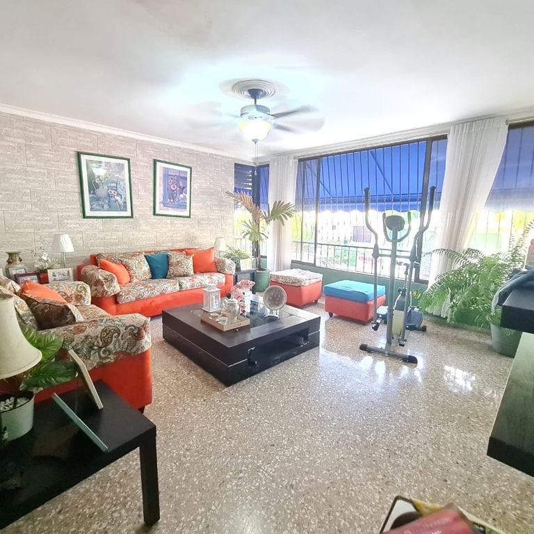 casas - Casa en venta en El Residencial Santo Domingo