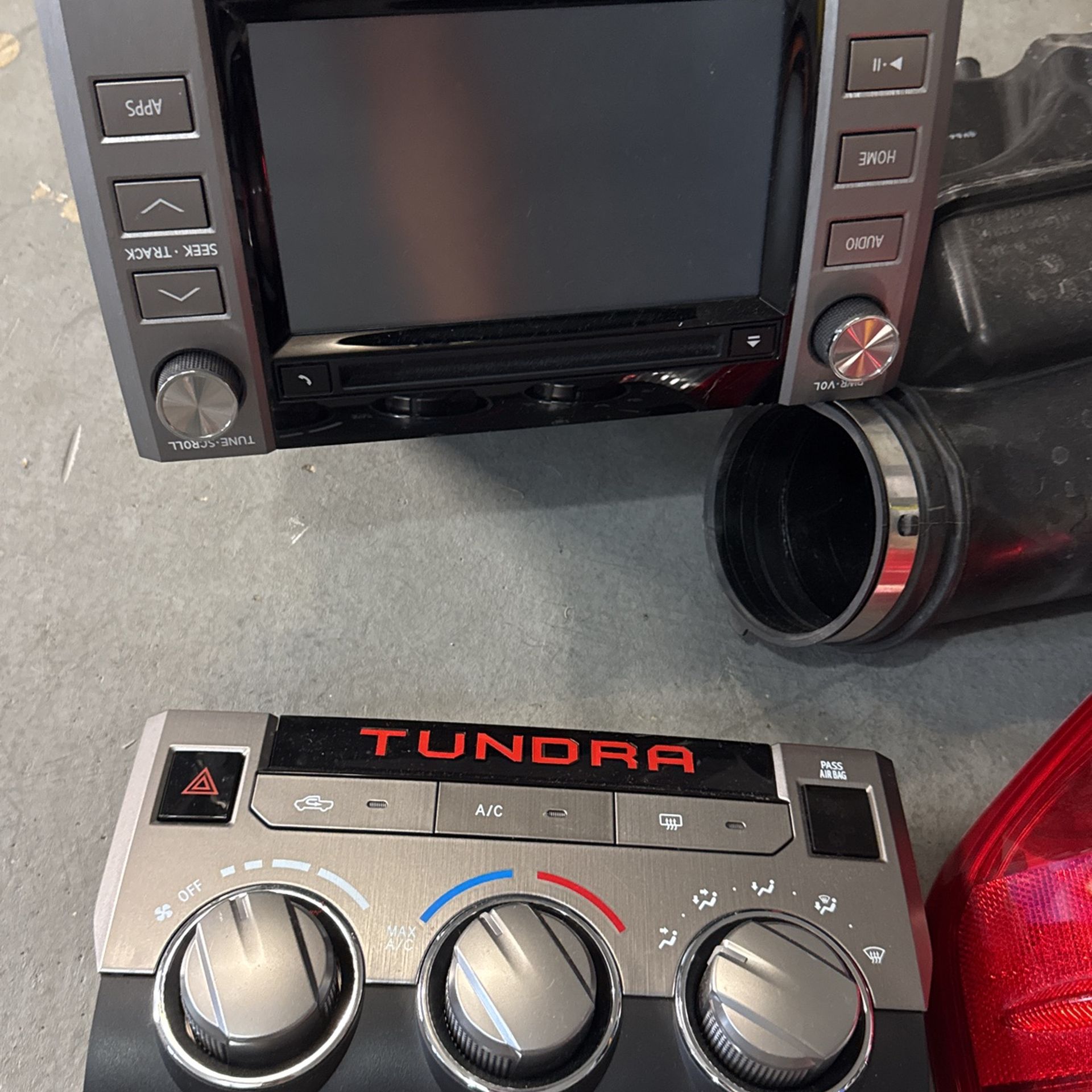 repuestos - Vendo Control de aire Para Toyota  Tundra 2019 0