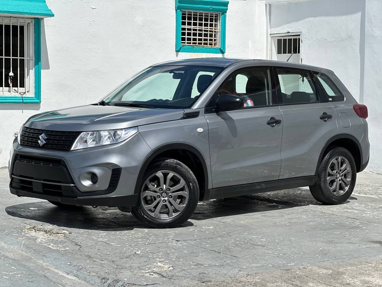 jeepetas y camionetas - SUZUKI VITARA 2022Todos sus mantenimiento en la casa* 9