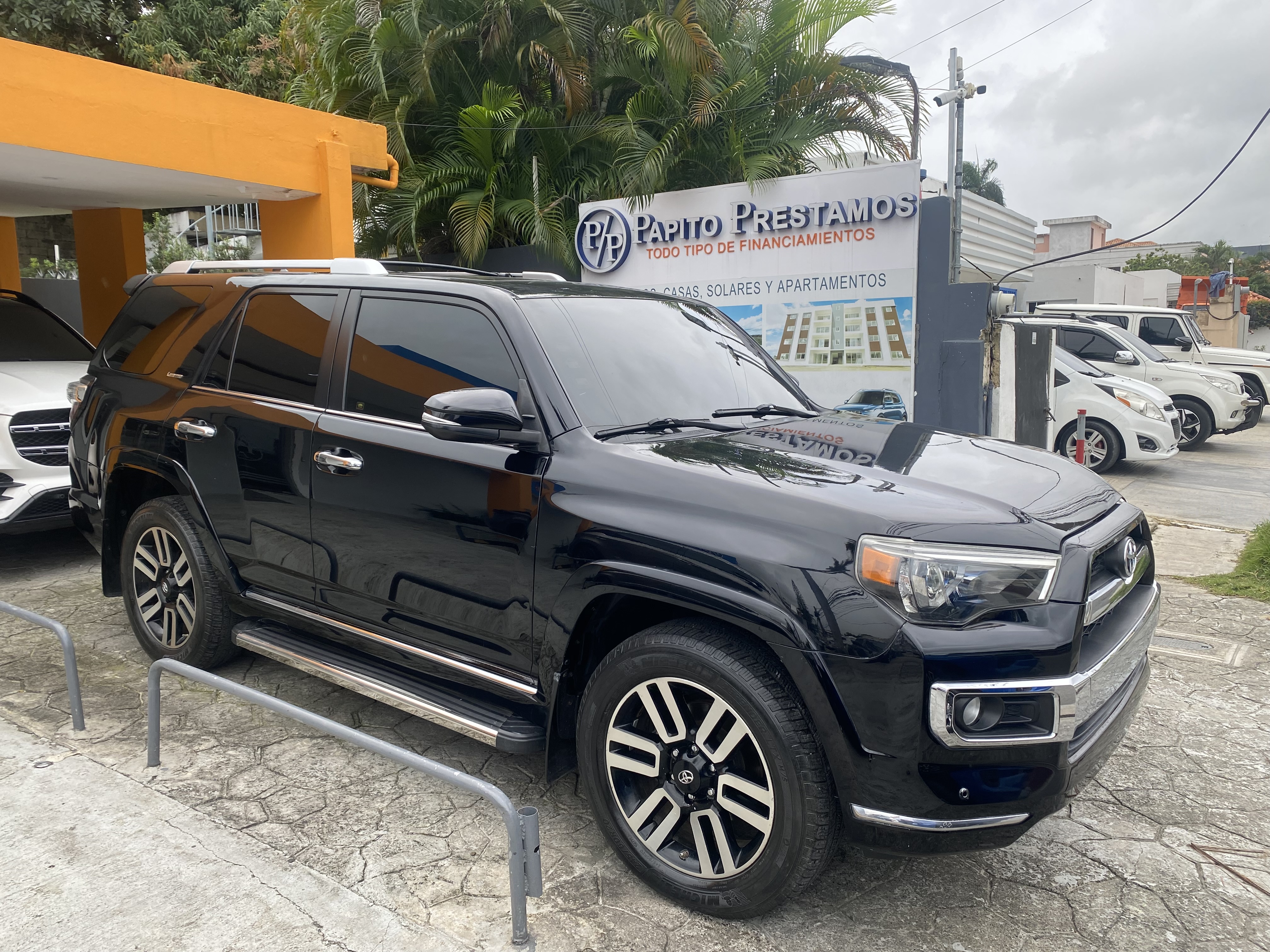 jeepetas y camionetas - Toyota 4Runner Limited 4WD 2017 2