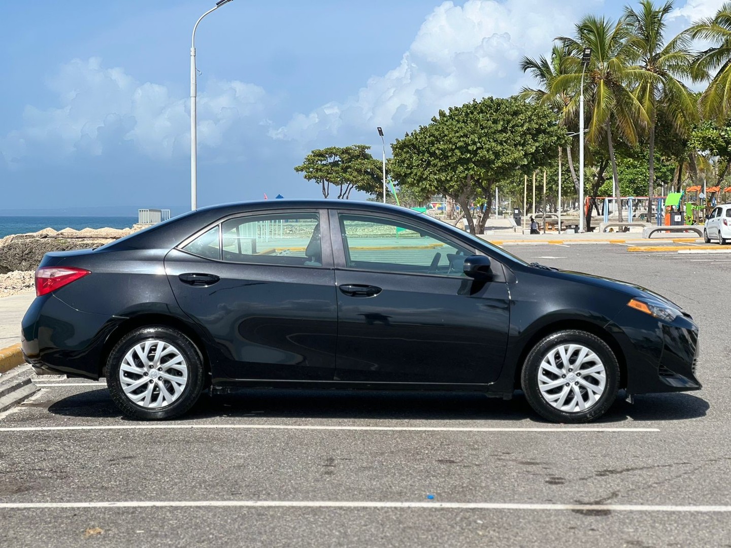 carros - TOYOTA COROLLA LE 2019 3