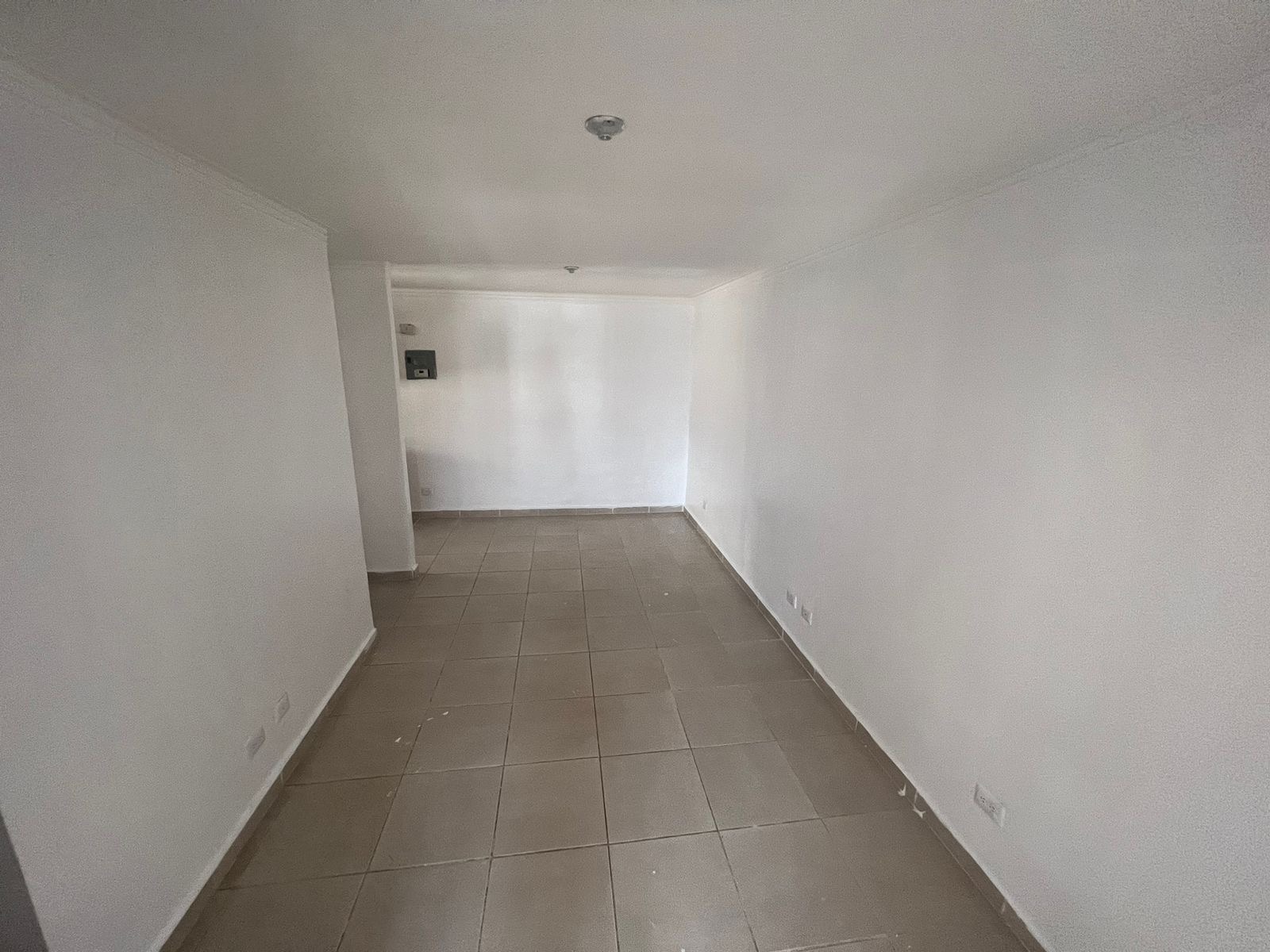 apartamentos - venta de apartamento 4to piso en la autopista de san Isidro santo Domingo  5