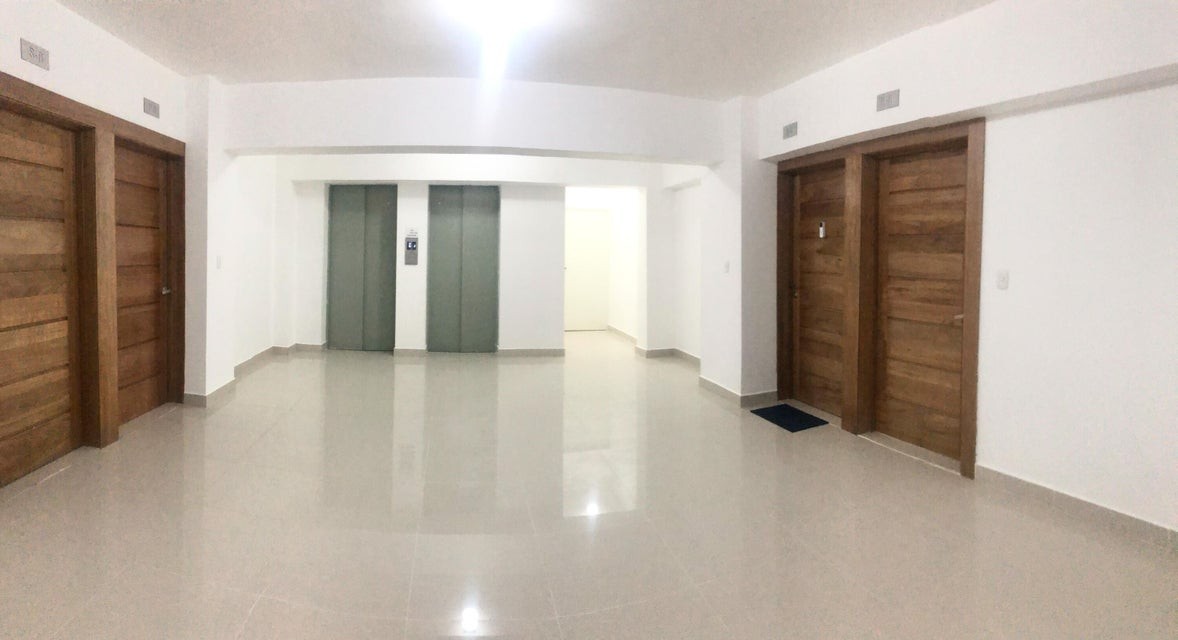 apartamentos - Apartamento en torre moderna 2H en la Zona Universitaria 8