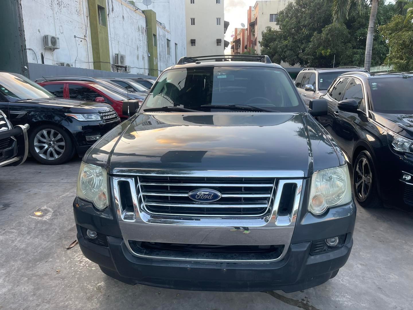 jeepetas y camionetas - FORD EXPLORER SPORT TRAC XLT 2010 2