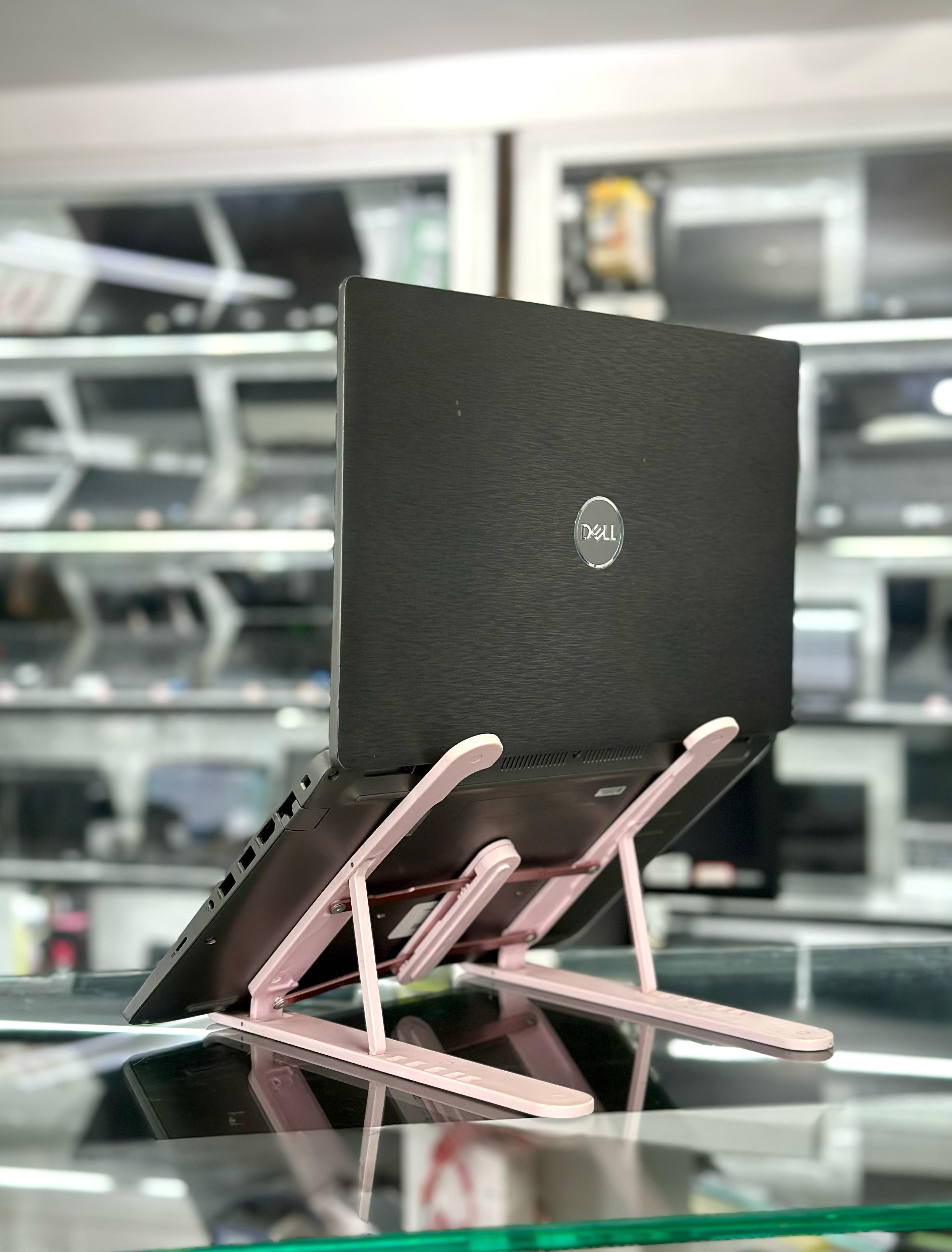 computadoras y laptops - Dell i7 11va GEN Laptop 3