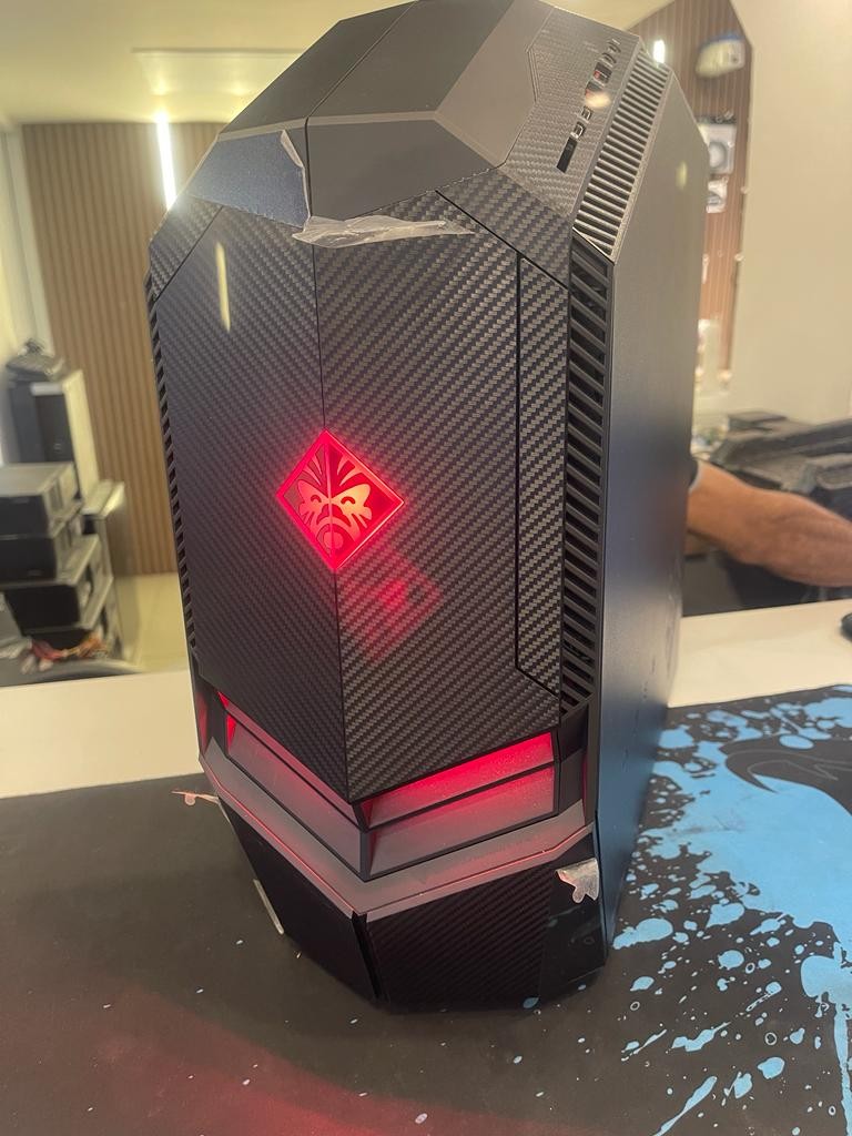 computadoras y laptops - Cpu Gaming HP OMEN 880 i7-8700K/16GB/1TB HDD +256GB SSD/8G GTX1080 NVIDIA