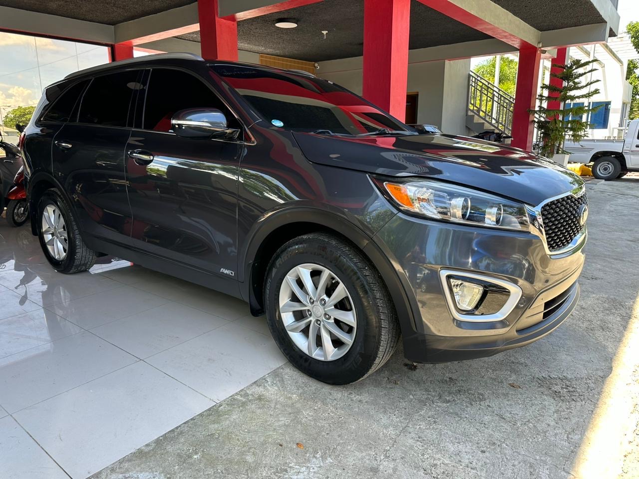 jeepetas y camionetas - KIA SORENTO 2018 4x4 1