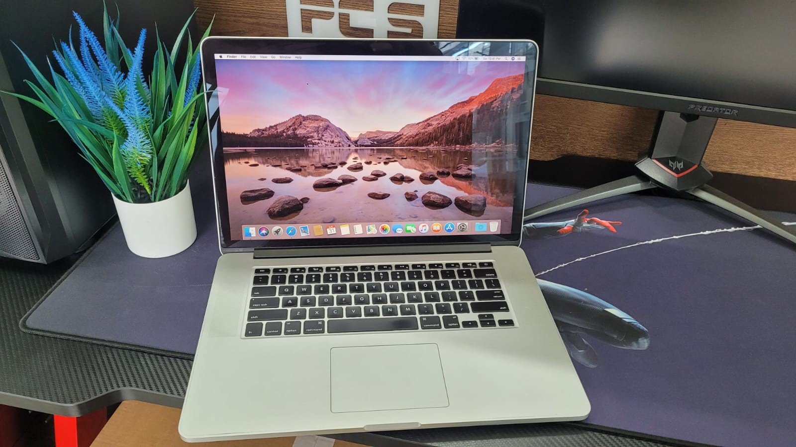 computadoras y laptops - MACBOOK PRO RETINA 2015 i7 16GB 256SSD
 