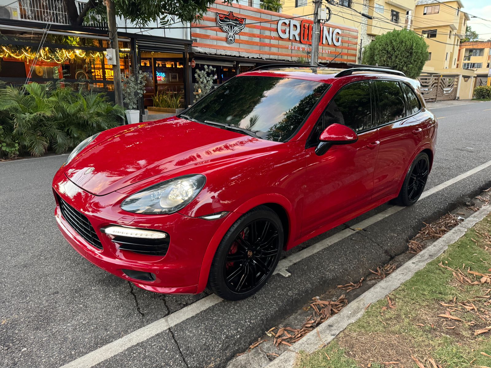 jeepetas y camionetas - Porsche cayenne GTS 2014  4