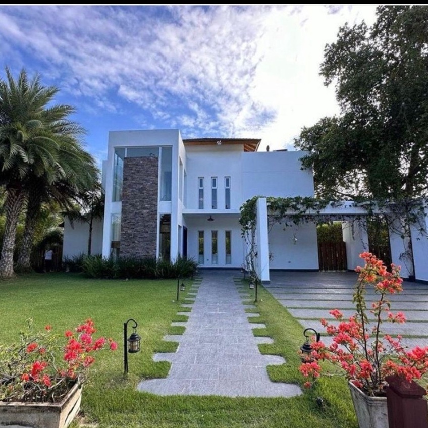 casas - Alquilo casa en village punta cana 0