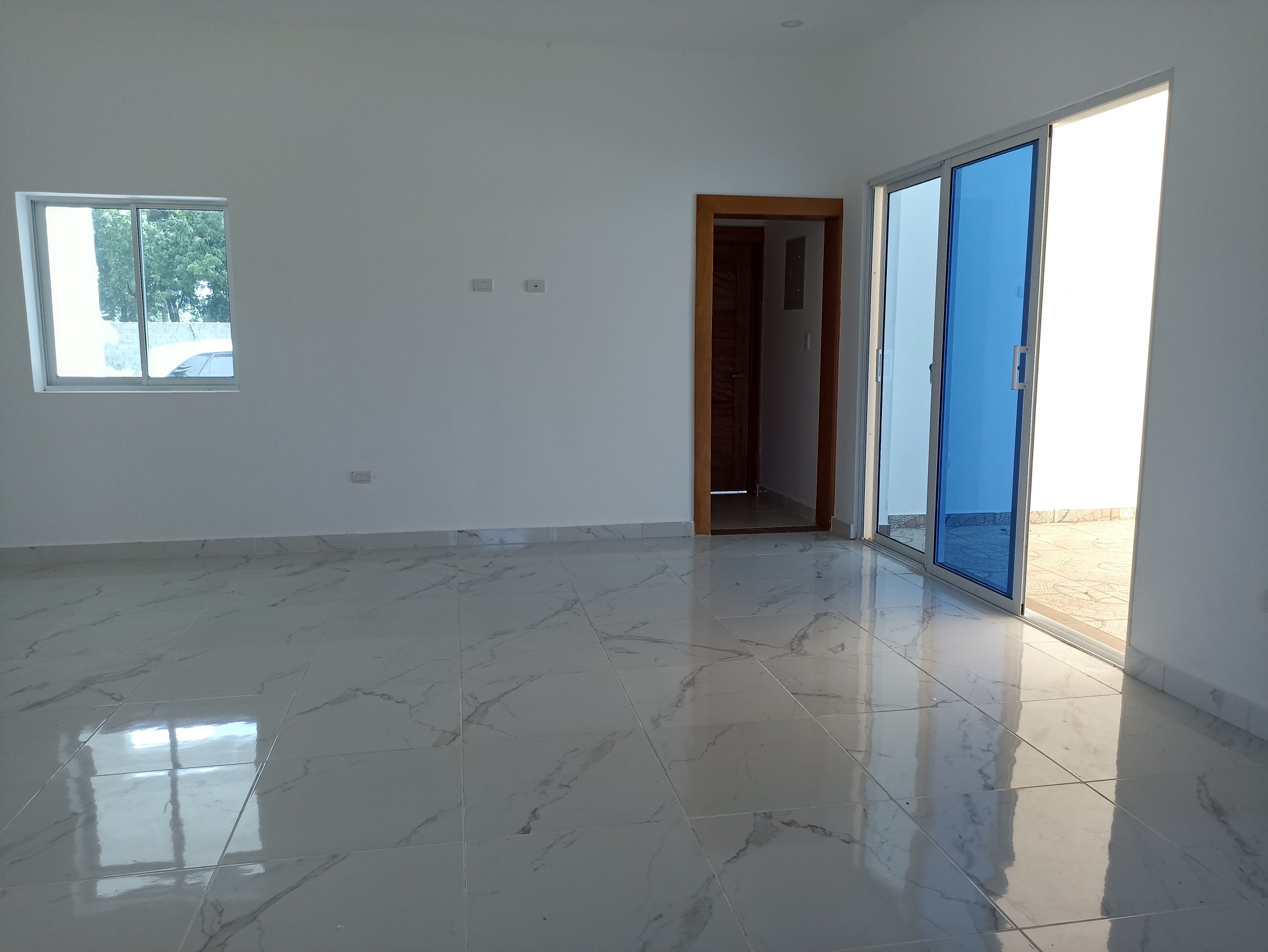 casas - Villa con muy buenos espacios frente a Playa Dorada lista para entrega 3