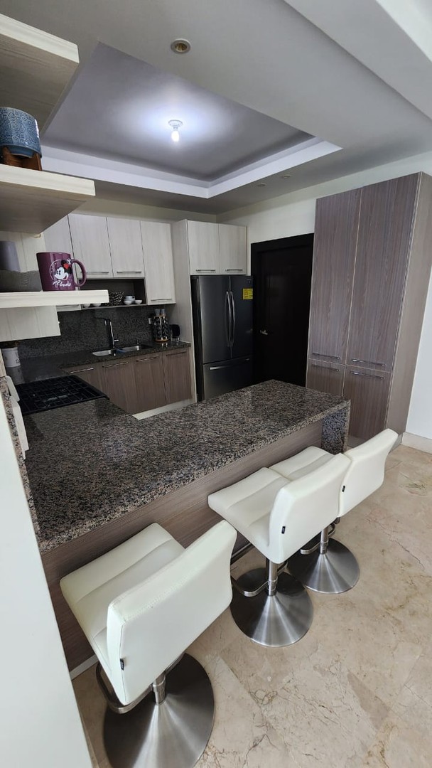 apartamentos - Apartamento 2do Nivel en La Zurza  9