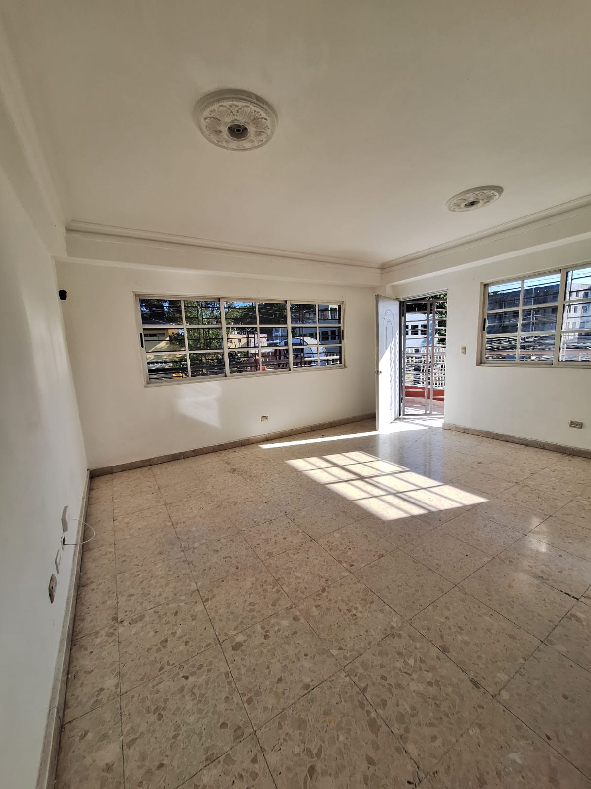 apartamentos - Alquilo Apartamento En Manoguayabo Sin Intermediar