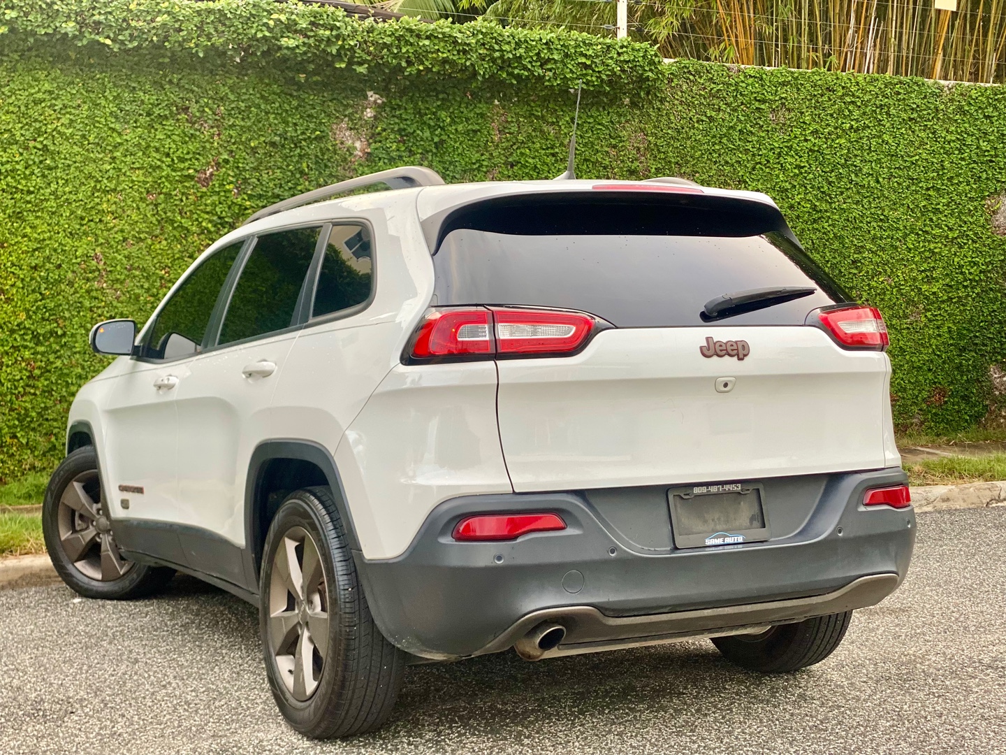 jeepetas y camionetas - Jeep Cherokee 2017 3