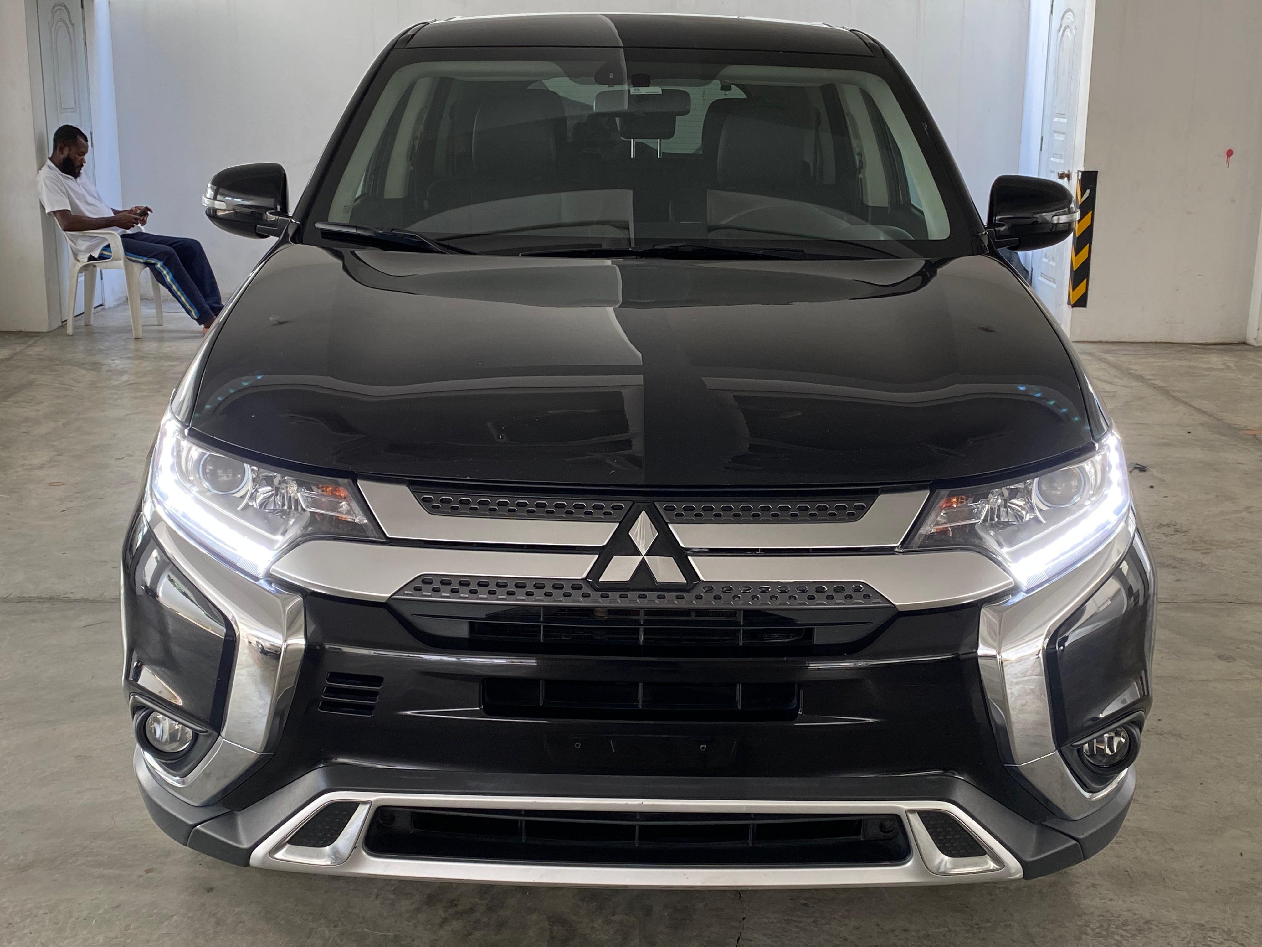 jeepetas y camionetas - 2019 Mitsubishi Outlander Full 6