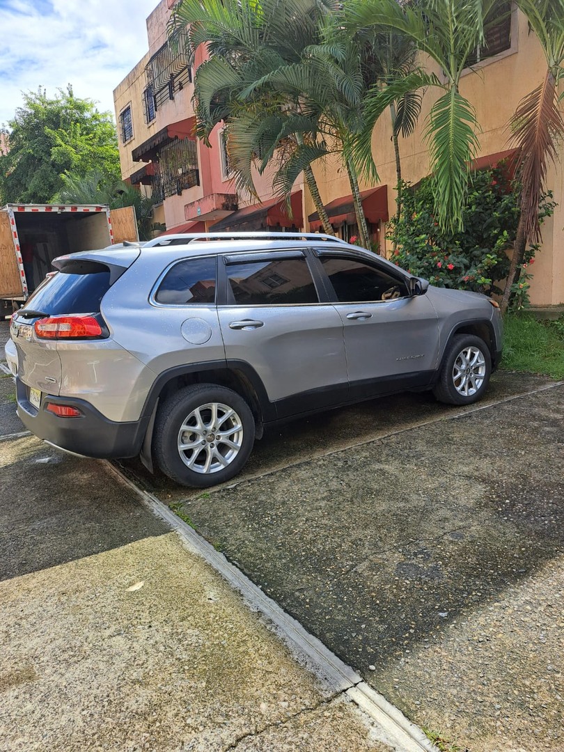 jeepetas y camionetas - Jeep Cherokee 2018