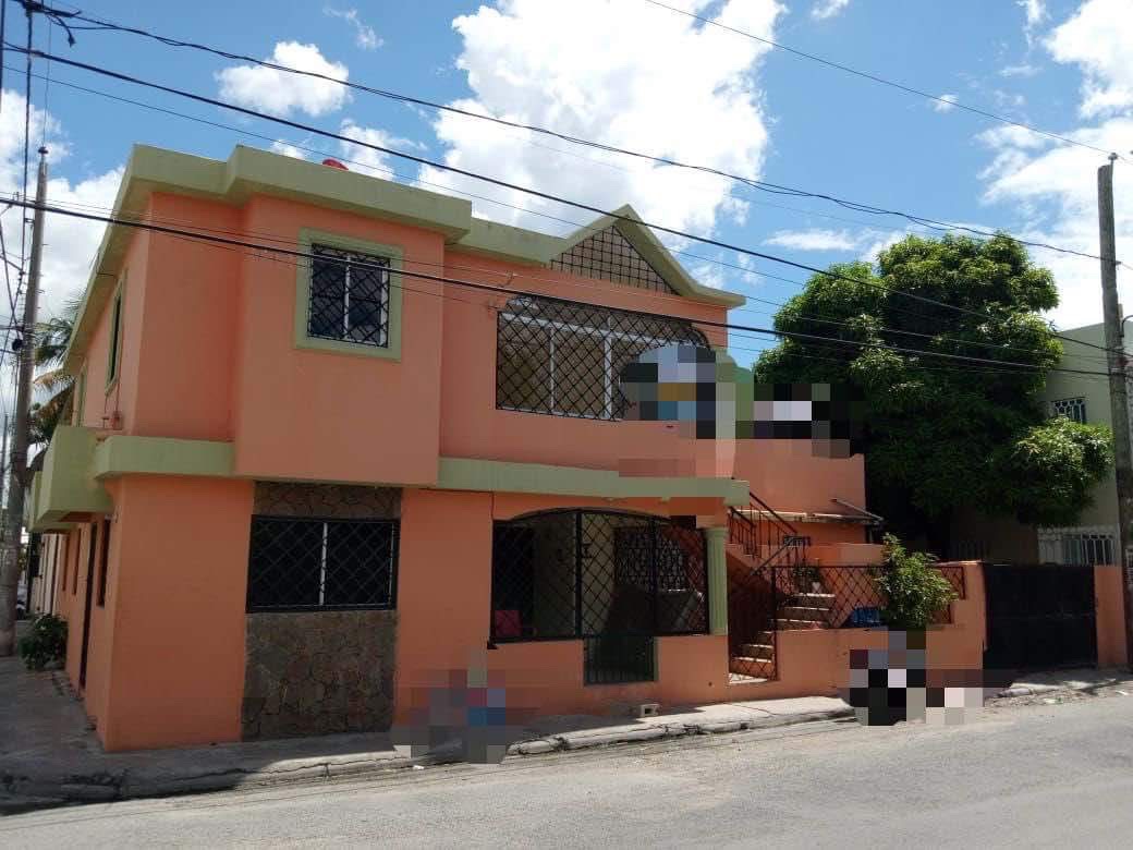 otros inmuebles - Venta De Edificio En Quisqueya, De Oportunidad 