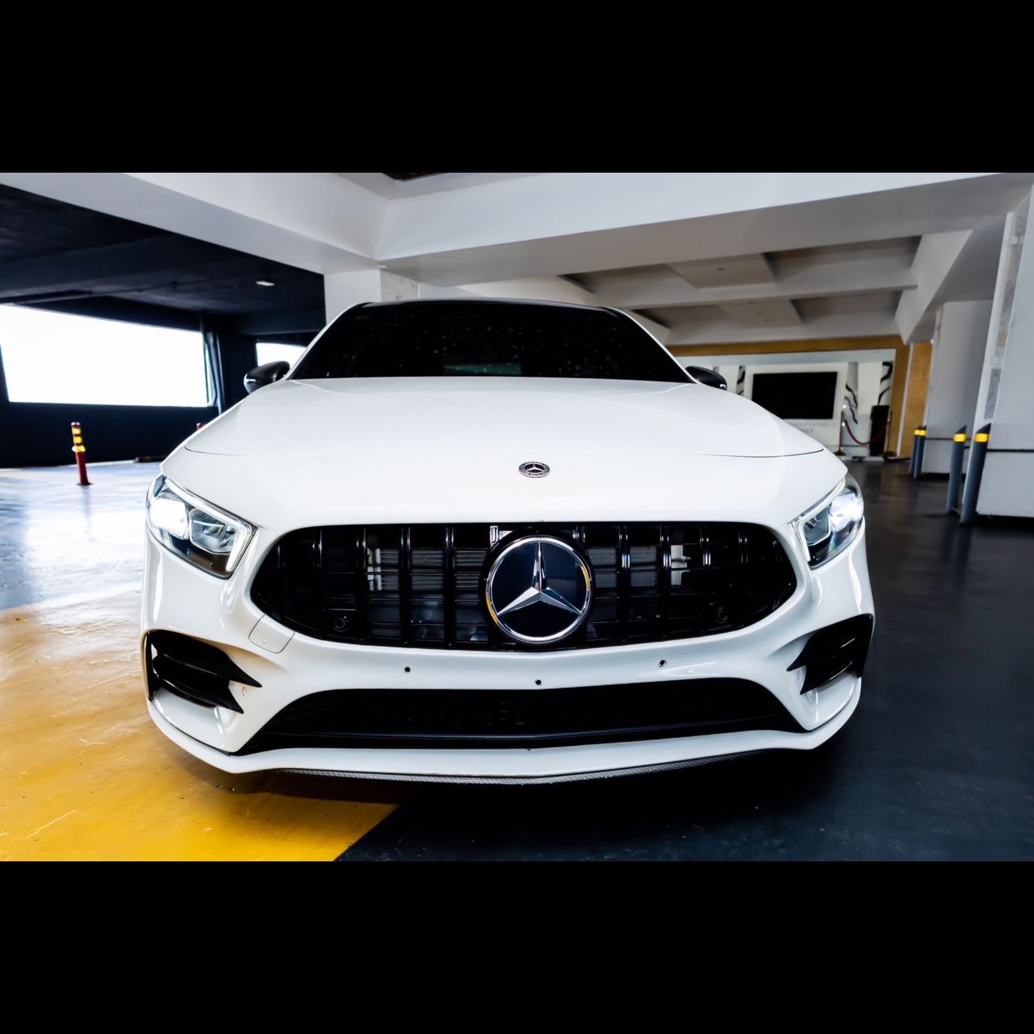 carros - Mercedes Benz A35 AMG 2021