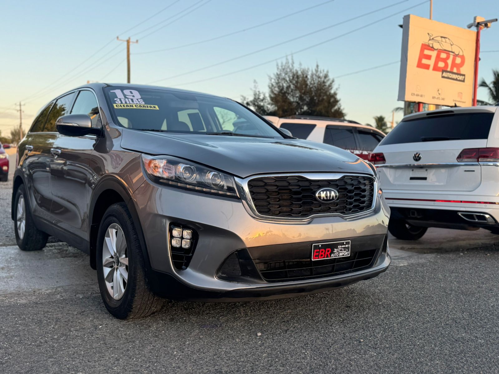 jeepetas y camionetas - Kia sorento LX 2019
3 filas de asientos  0