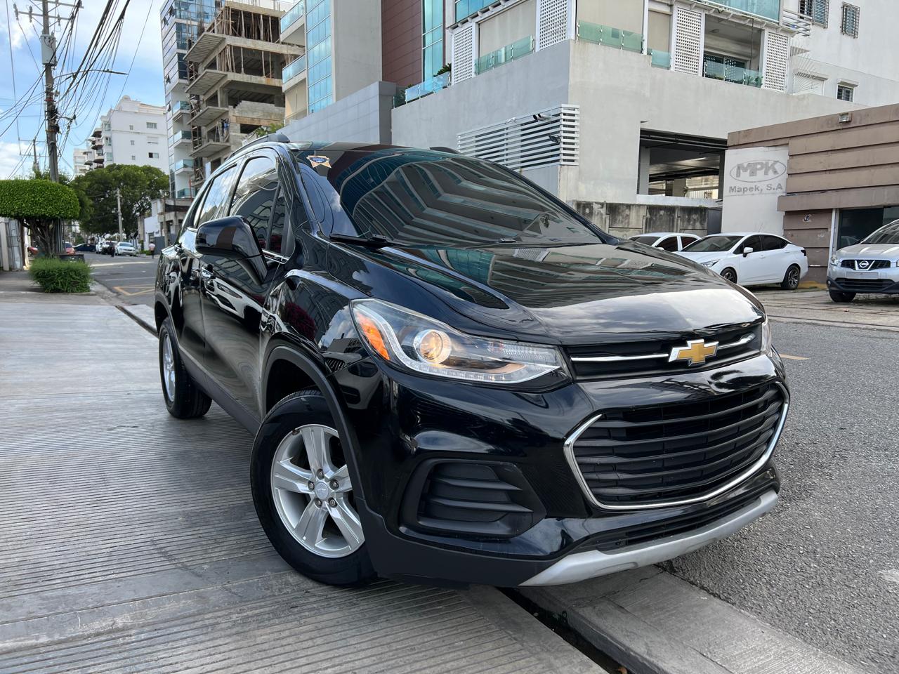 jeepetas y camionetas - CHEVROLET TRAX LT 2018 5