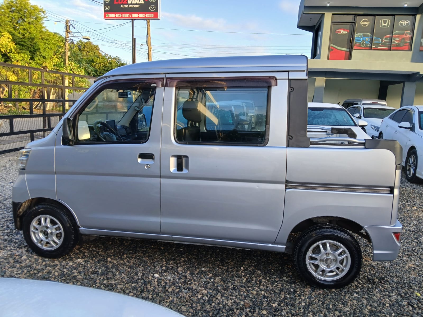 carros - VENDO DAIHATSU HIJET 2018 INICIAL 150,000 FINANCIA 1