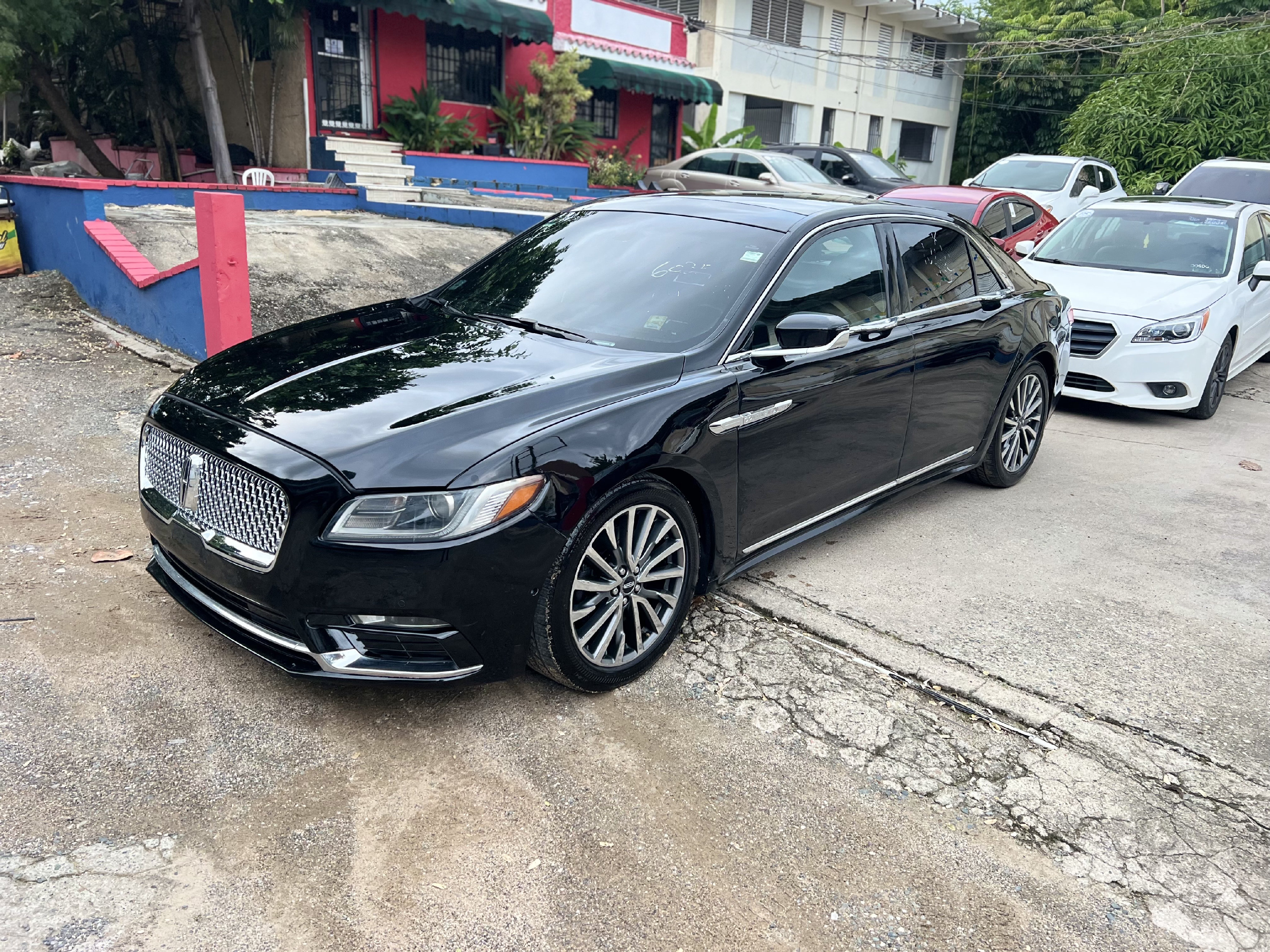 carros - lincoln continental 2018