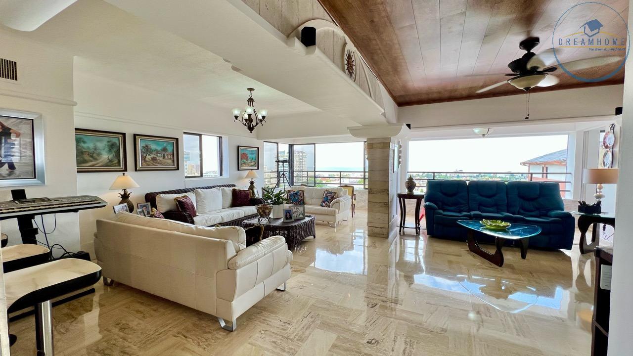 penthouses - Penthouse en venta en La Julia con vista al mar 4