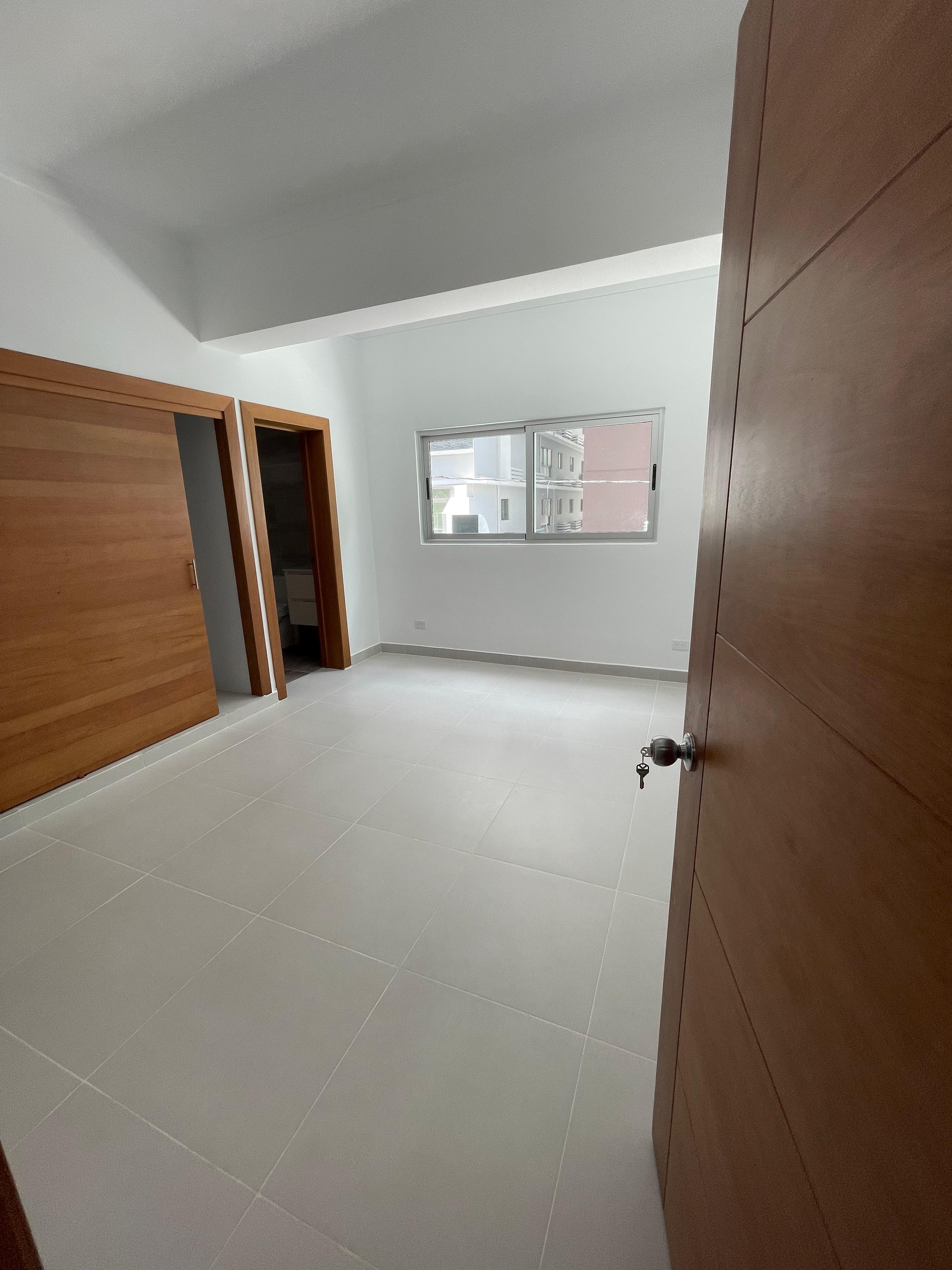 apartamentos - Apartamento en alquiler en Evaristo Morales  5