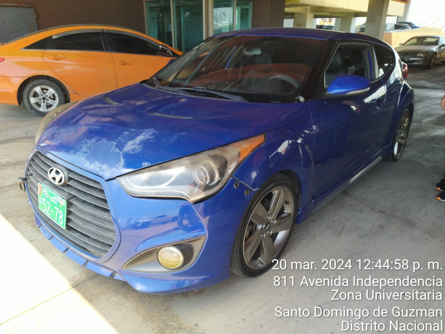 carros - Hyundai Veloster 2013 3