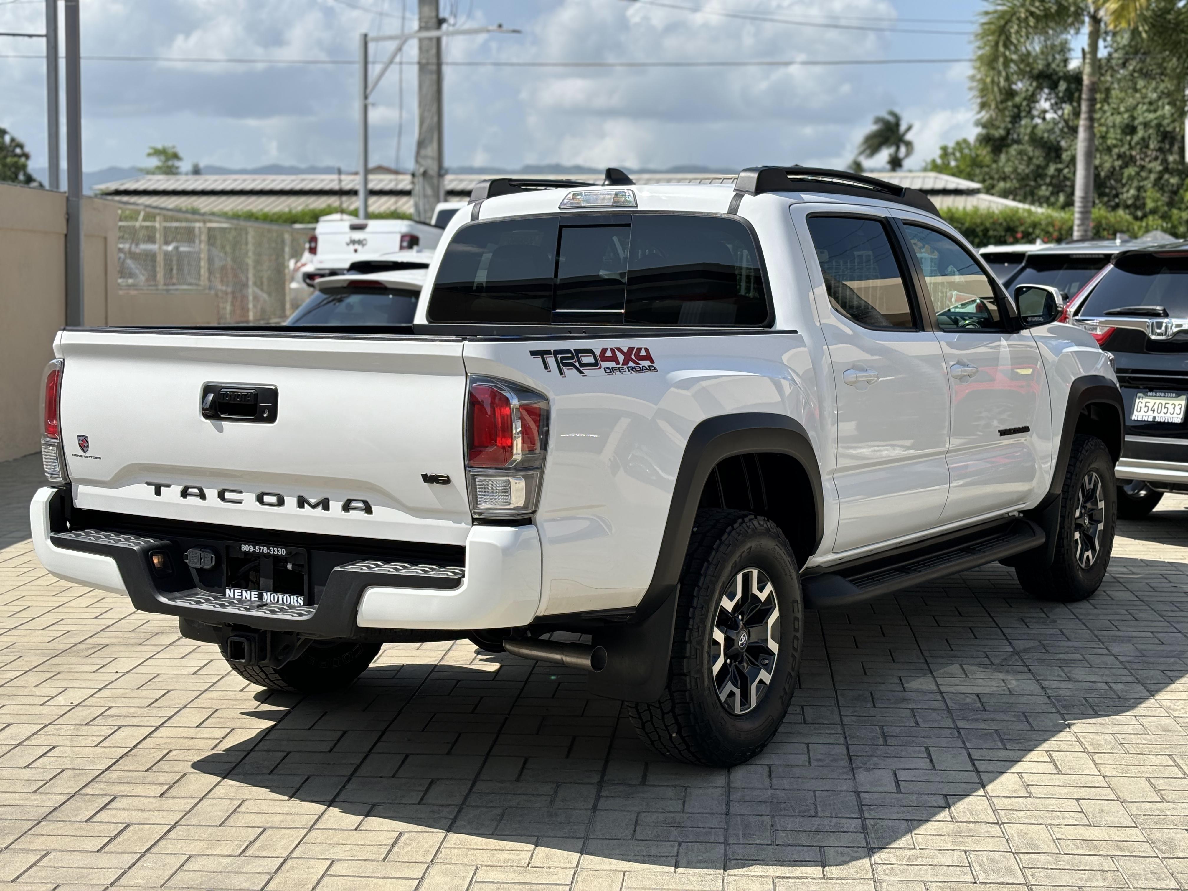 jeepetas y camionetas - Toyota Tacoma TRD OFF ROAD 4x4 año 2021 Recién imp 2