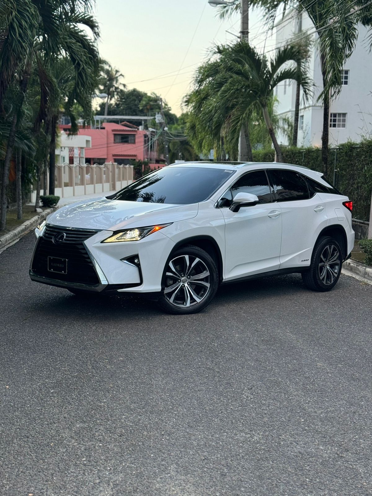 jeepetas y camionetas - lexus rx 450 híbrid 2017 0