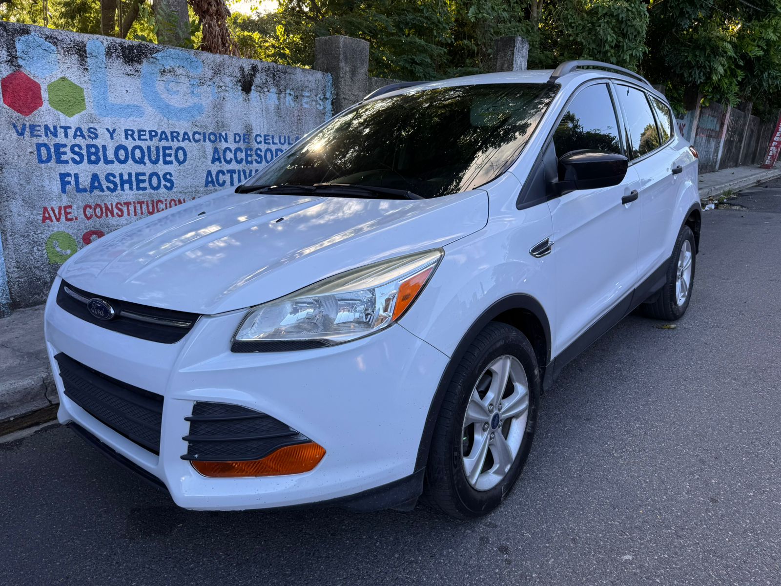 jeepetas y camionetas - Vendo Ford Escape SE 2014