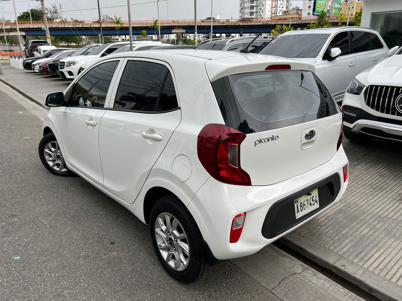 carros - KIA PICANTO 2021