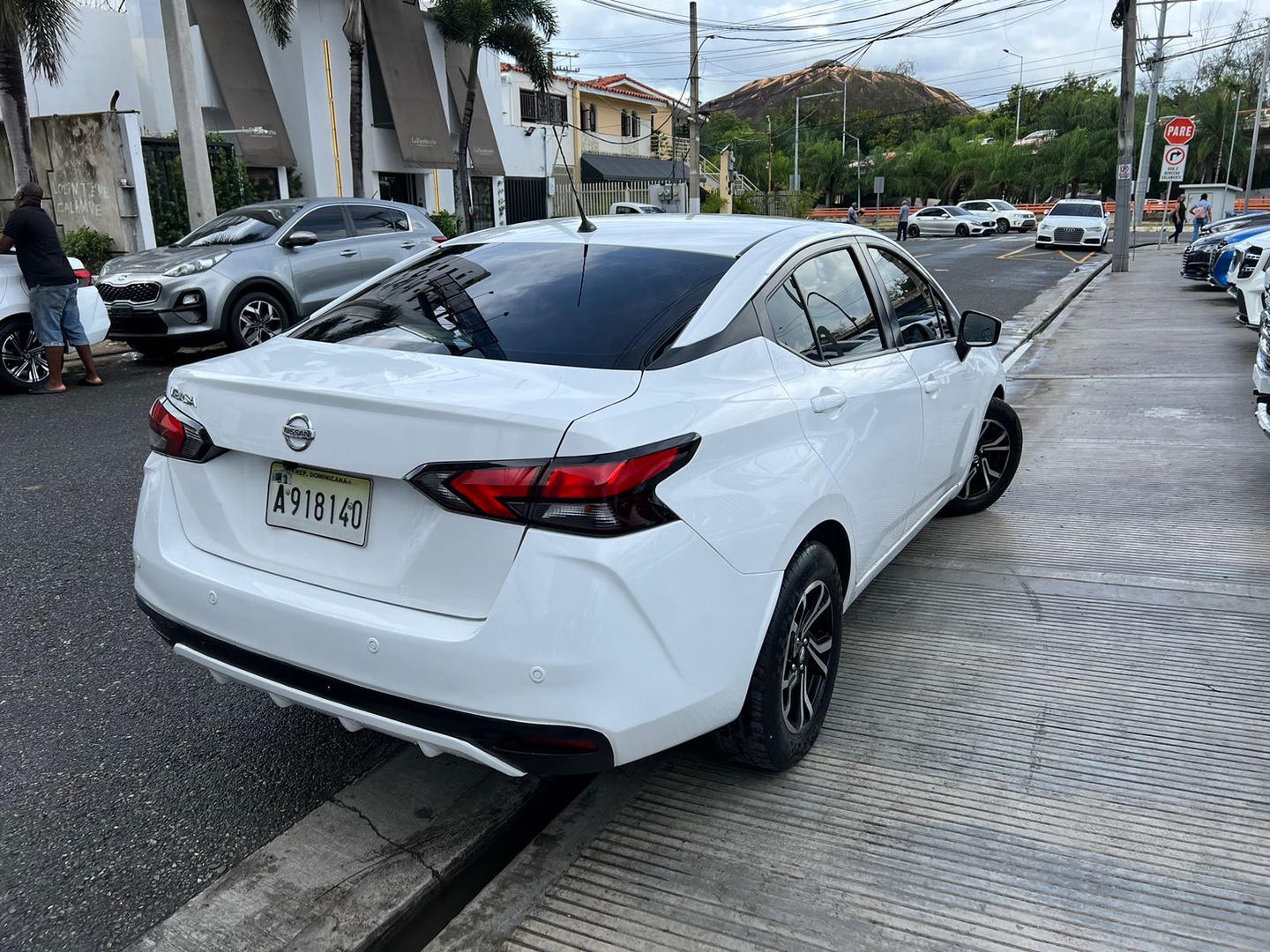 carros - NISSAN VERSA 2021 BLANCO 1