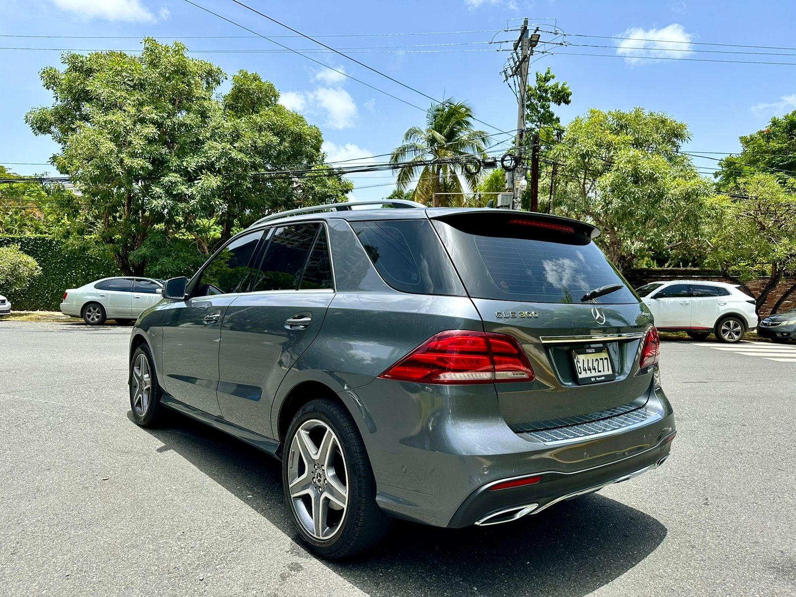 jeepetas y camionetas - Mercedes Benz GLE300 2019 impecable  3