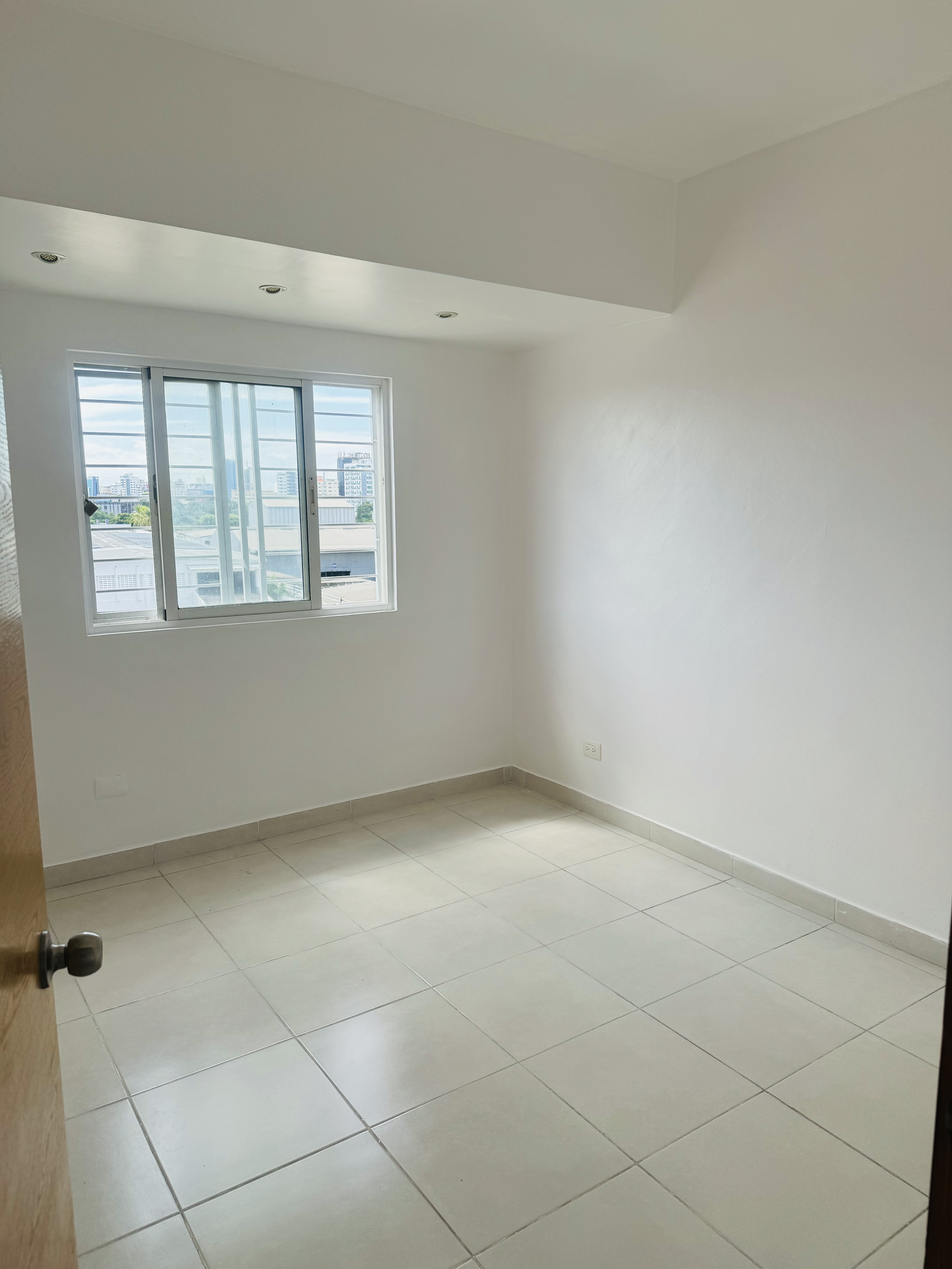 apartamentos - Alquiler Arroyo Hondo Viejo RD$48,000 5