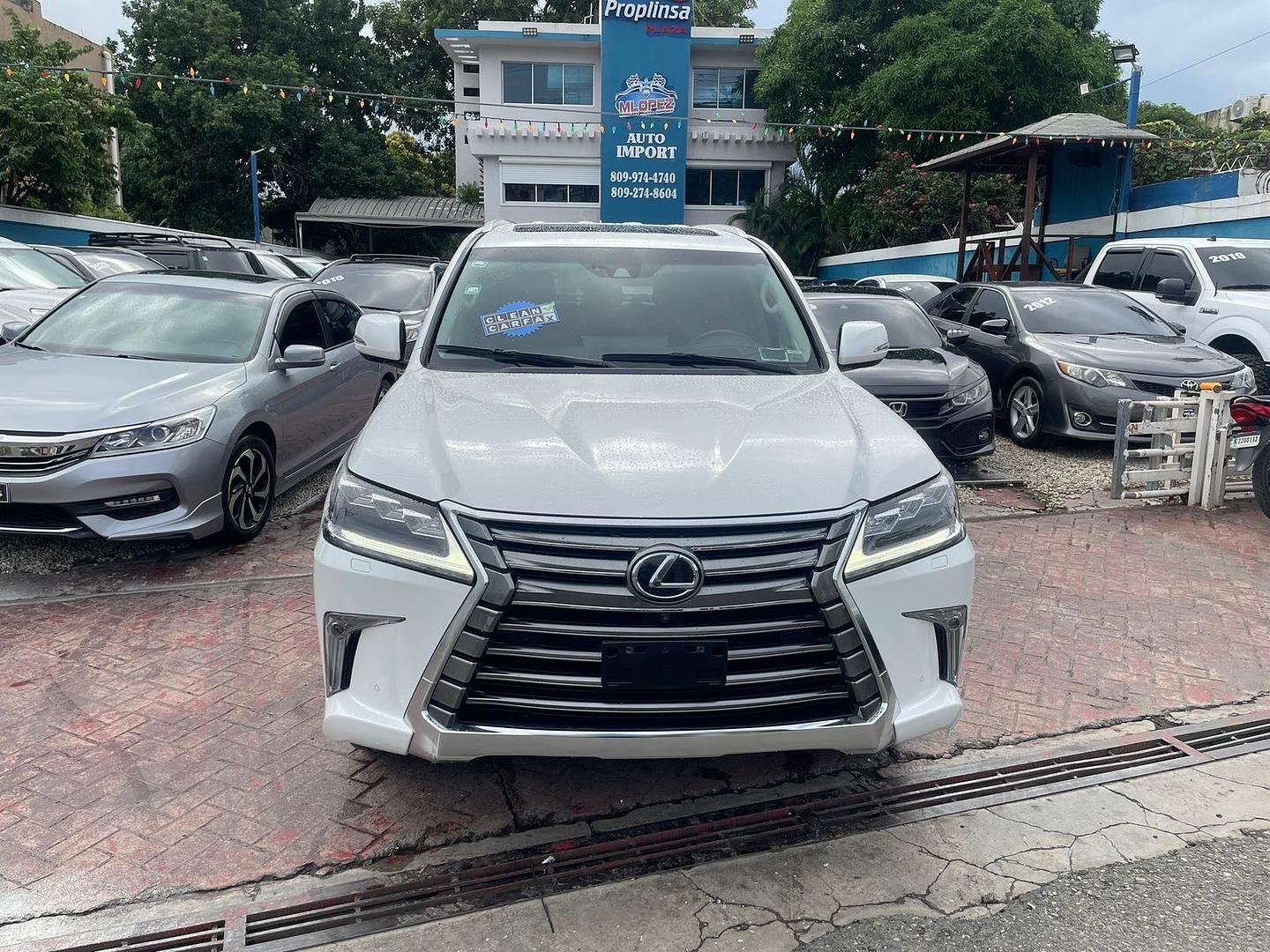 jeepetas y camionetas - Lexus LX 570 2018 1