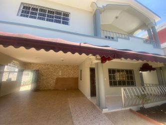 casas - Vendo Casa Residencial Alpes II, Sto. Dgo. Este