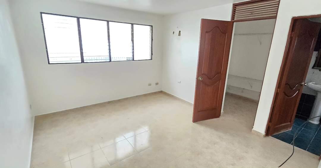 apartamentos - rento 2do nivel la moraleja santiago  3