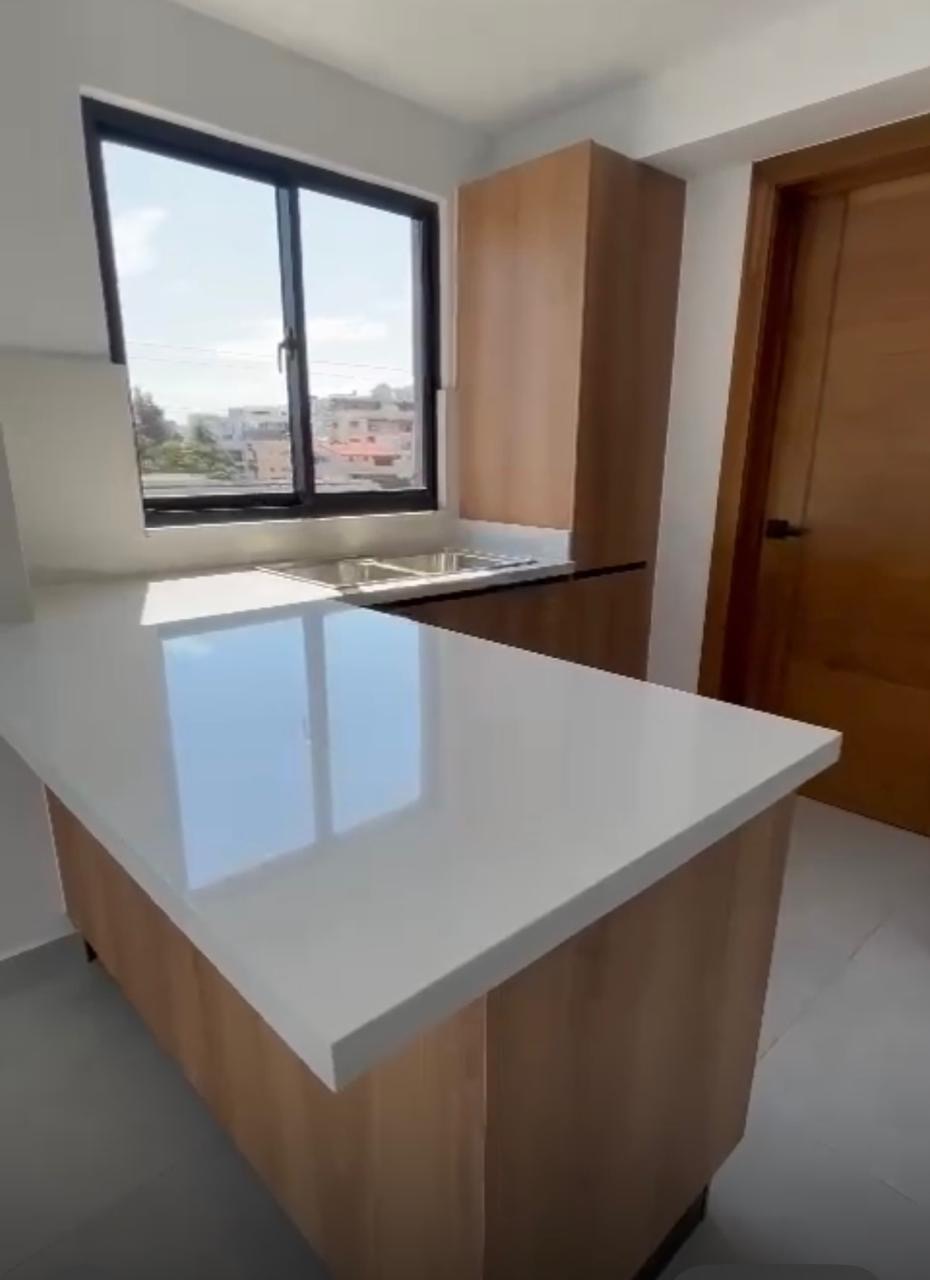 apartamentos - Vendo nuevo urbanización real tres hab 3.5 baños d 1