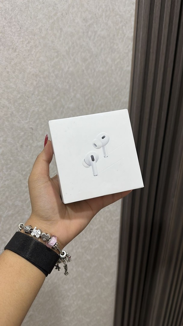 otros electronicos - AIRPODS PRO 2DA GENERACON (SOMOS TIENDA)